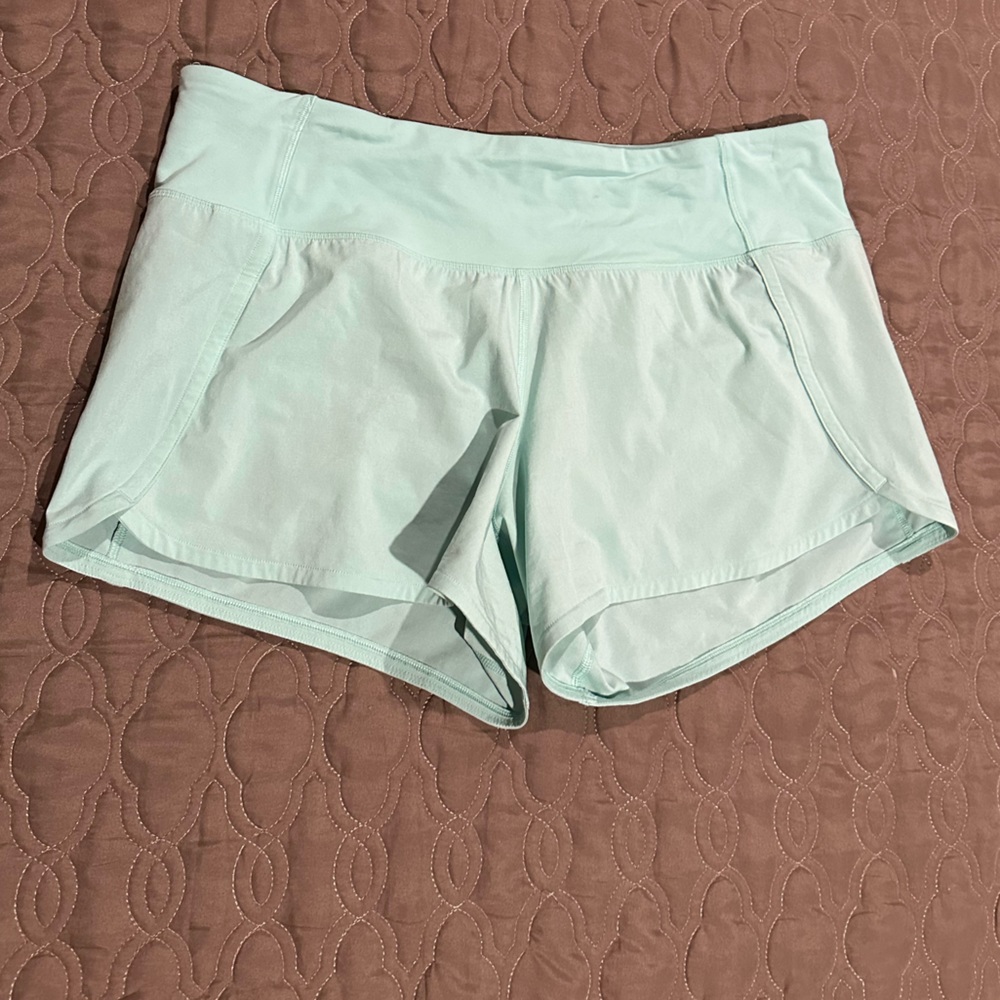 Lululemon Speed Up Shorts Size 8!